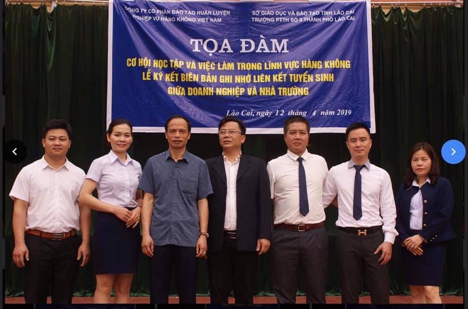 TVNAS Tổ chức tọa đàm hướng nghiệp nghề tại các trường PTTH tỉnh Lào Cai (Trường số 2,3,4)